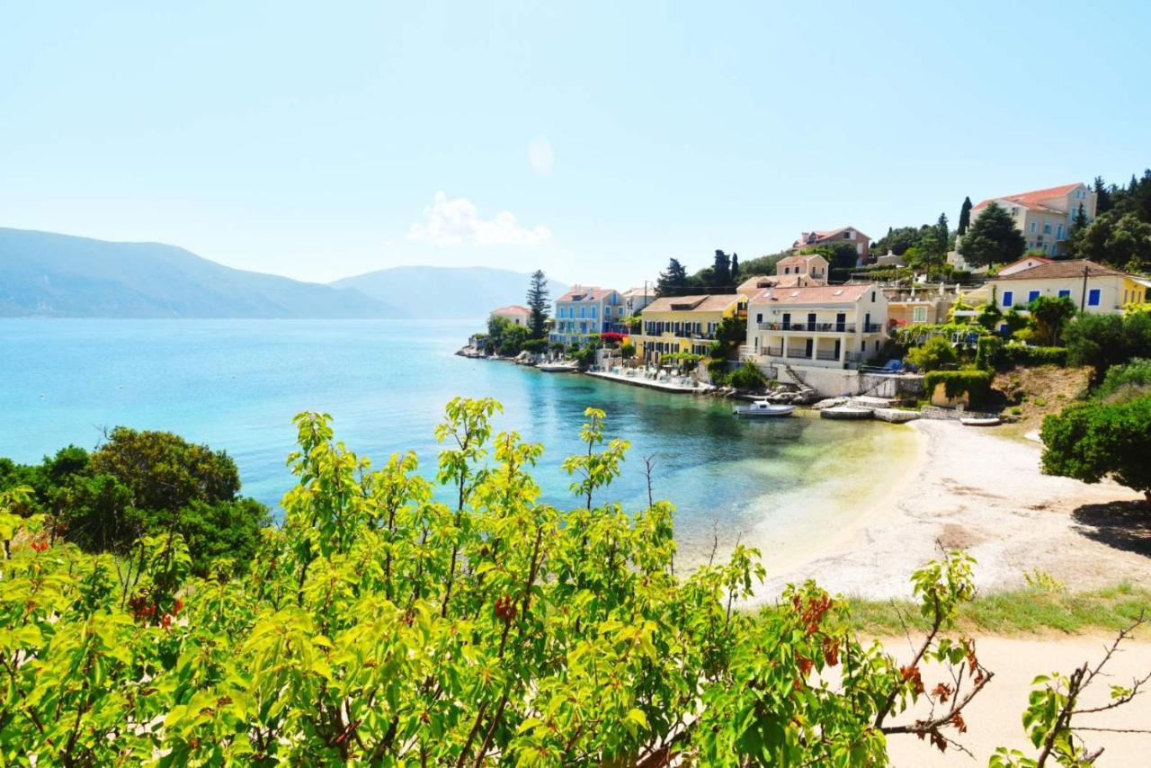 Villa Ireni Waterfont Fiskardo Extérieur photo
