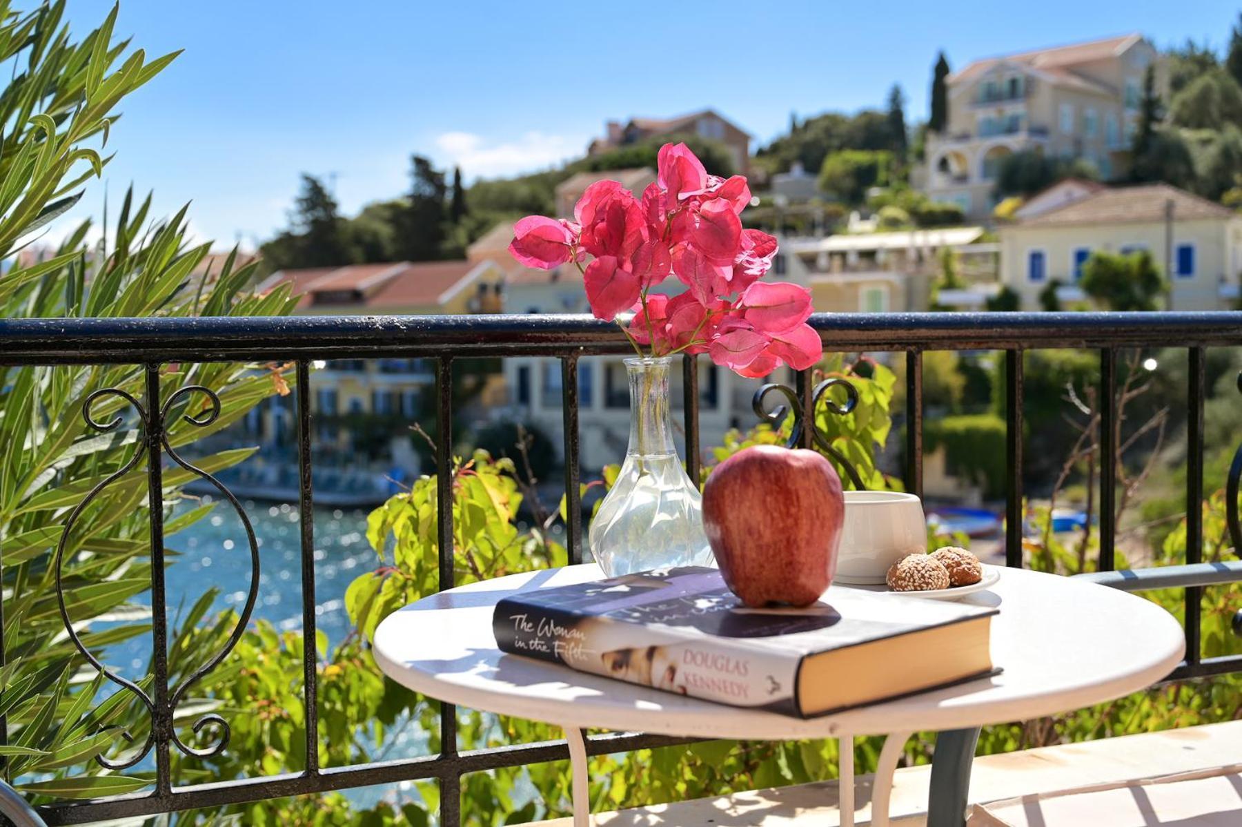Villa Ireni Waterfont Fiskardo Extérieur photo