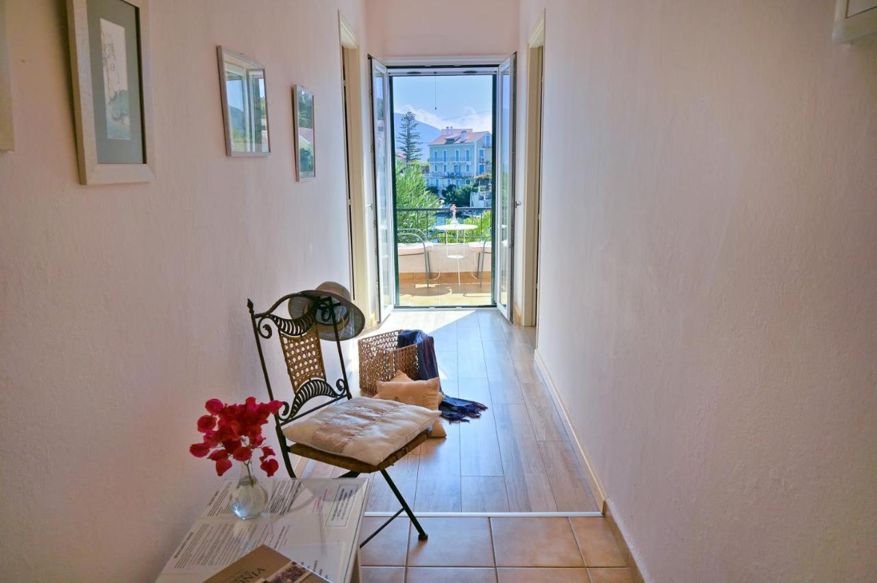 Villa Ireni Waterfont Fiskardo Extérieur photo